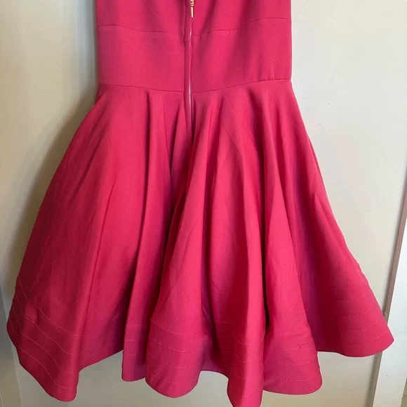 IEENA FOR MAC DUGGAL
Pink V Neck Fit & Flare Mini Dress -10 - Picture 5 of 14